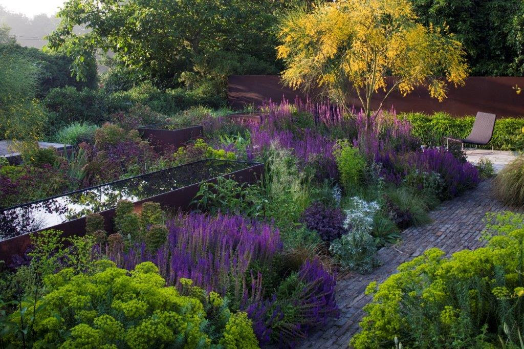 Barn Garden